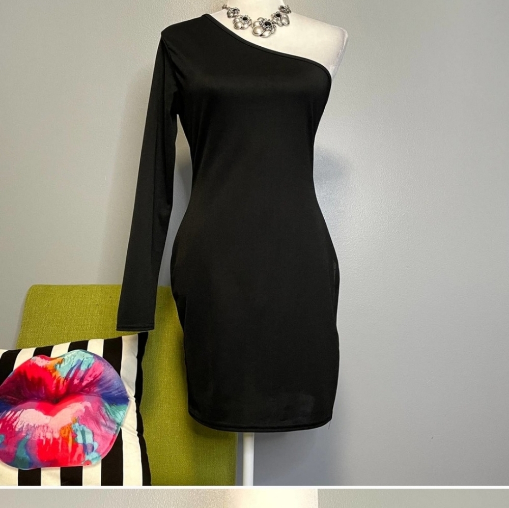 PrettyLittleThing PLT Black One Shoulder Thigh Split Bodycon Dress NEW US 8